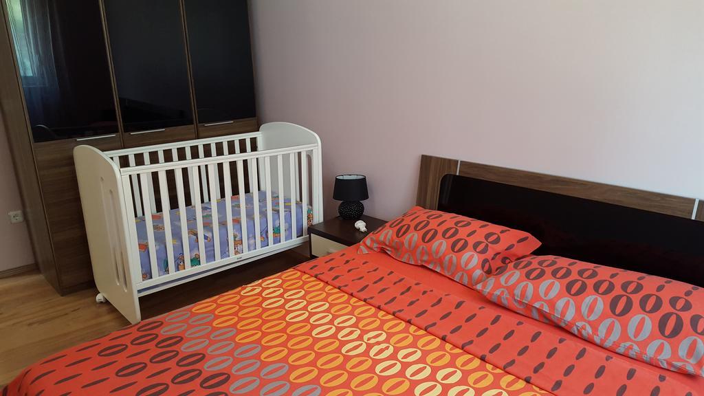 Holiday Home Kalicanin バール 部屋 写真